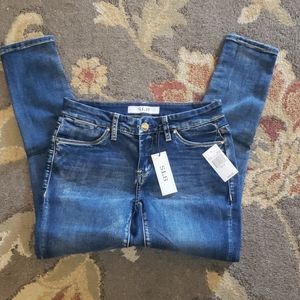 Sl8 skinny jeansTrade bundle for mely😁